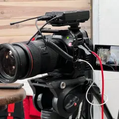 Jaki mikrofon do aparatu? Wybierz idealny do vlogów i wywiadów