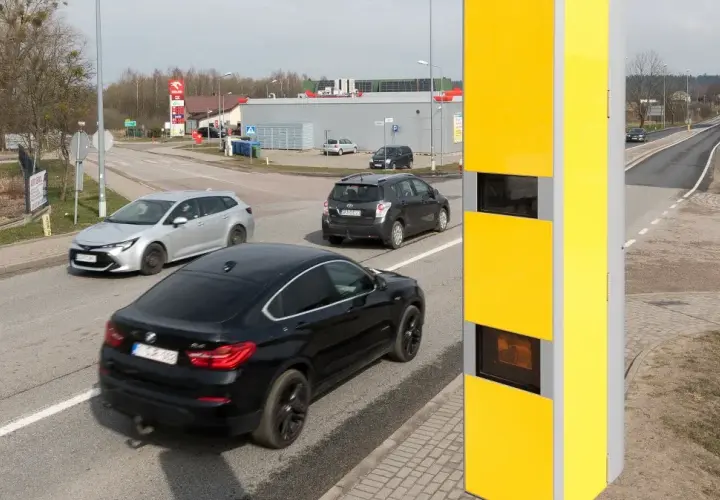 Fotoradar robi zdjęcie od tyłu? Sprawdź, czy możesz dostać mandat
