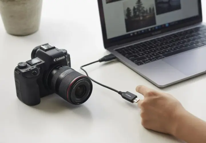 Jak przenieść zdjęcia z aparatu na komputer? Prosty przewodnik USB