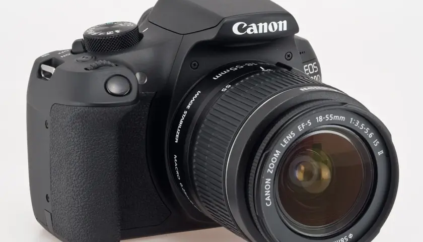 Canon 1300D w 2025: Warto kupić? Wady, zalety i alternatywy