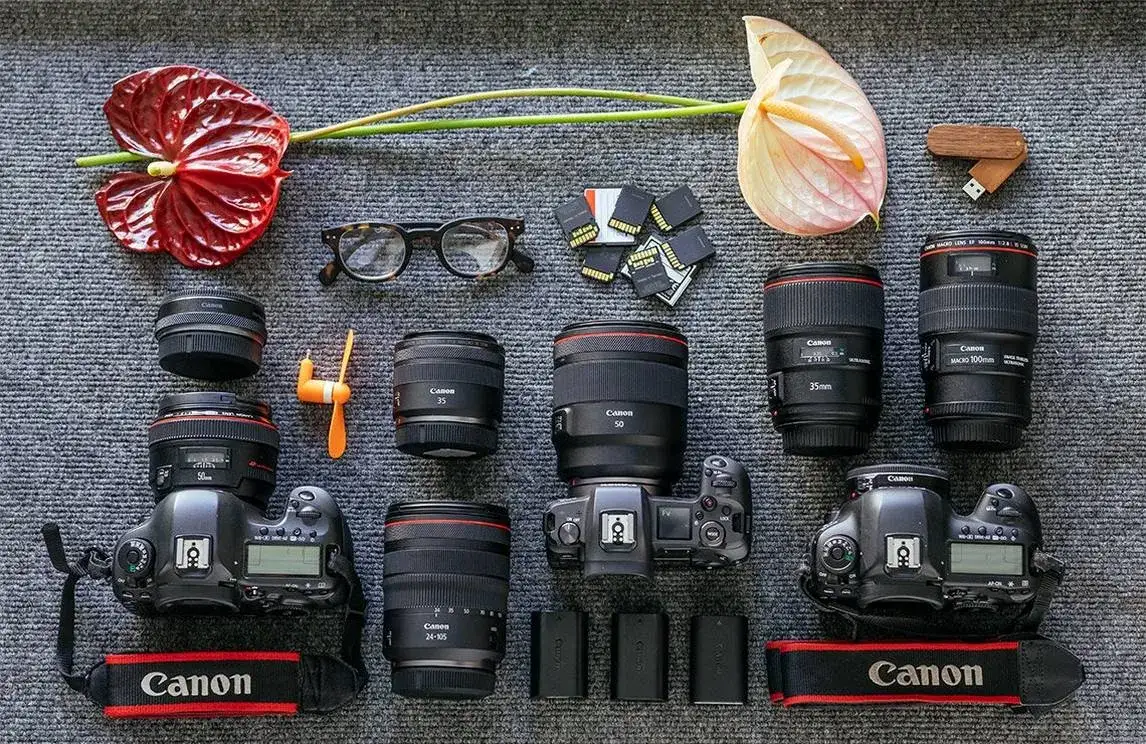 Aparaty lustrzanki Canon różne modele